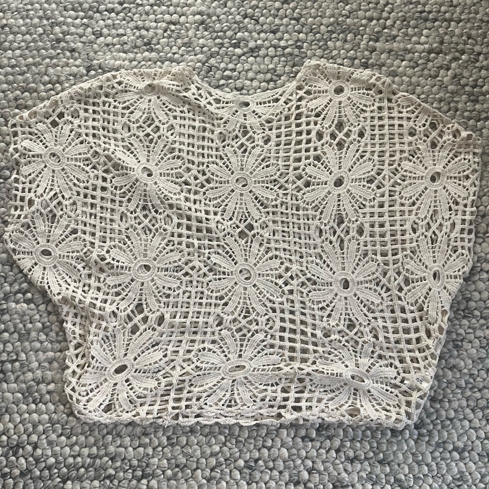 Elegant Cream Crochet Lace Top